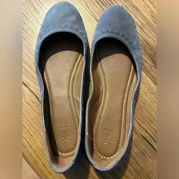 Frye Tinsley Stitch Suede Gray Ballet Flats size 8.5M - Picture 8 of 9